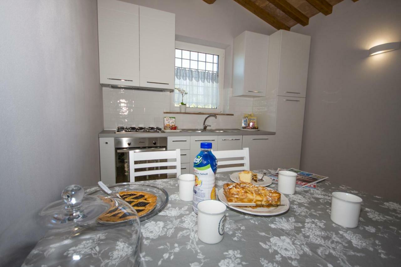 Agriturismo Il Mirto 佩夏罗马纳 外观 照片