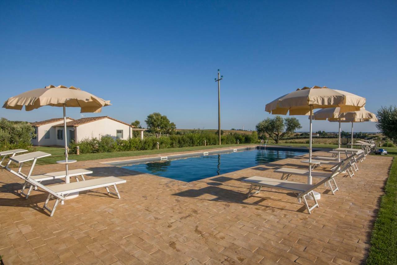Agriturismo Il Mirto 佩夏罗马纳 外观 照片